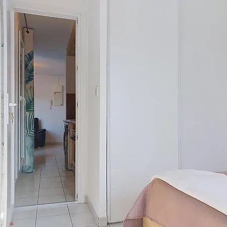 Les Nouvelles Mirandas By Interhome